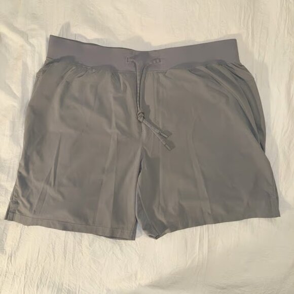 Lululemon T.H.E. 7” LL shorts - Picture 1 of 2
